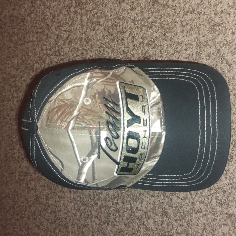 Team Hoyt Archery Embroidered Strap-on Black Camo Hat OS